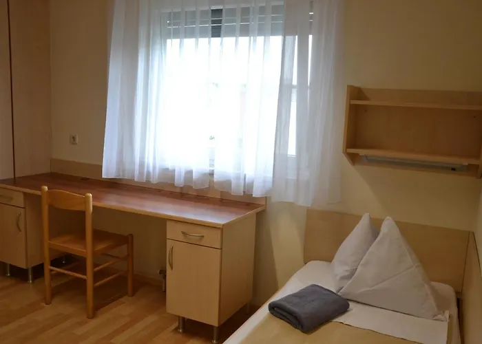 Mladinski Dom - Klagenfurt am Woerthersee