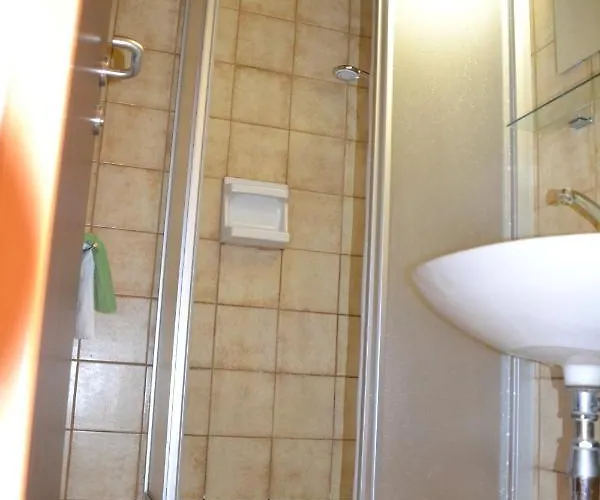 Mladinski Dom - Vandrerhjem